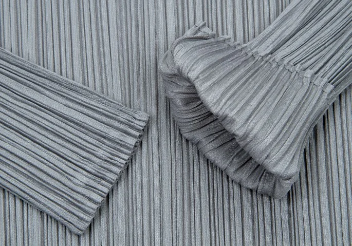 プリーツプリーズPLEATS PLEASE ハイネック長袖カットソー