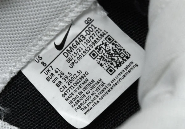 sacai xNIKE BLAZER LOW Sneakers K-136489_014