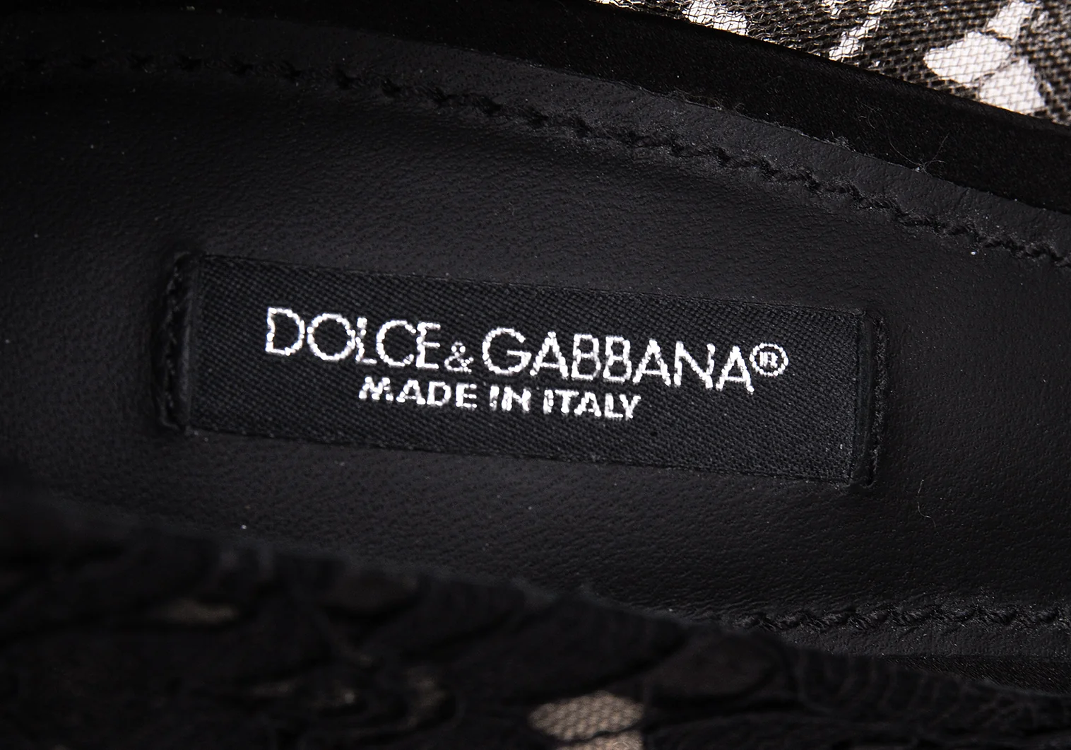 美品Dolce & Gabbana 黒 レース パンプス Dolce & Gabbana ドルチェ＆ガッバーナ Bellucci パンプス
