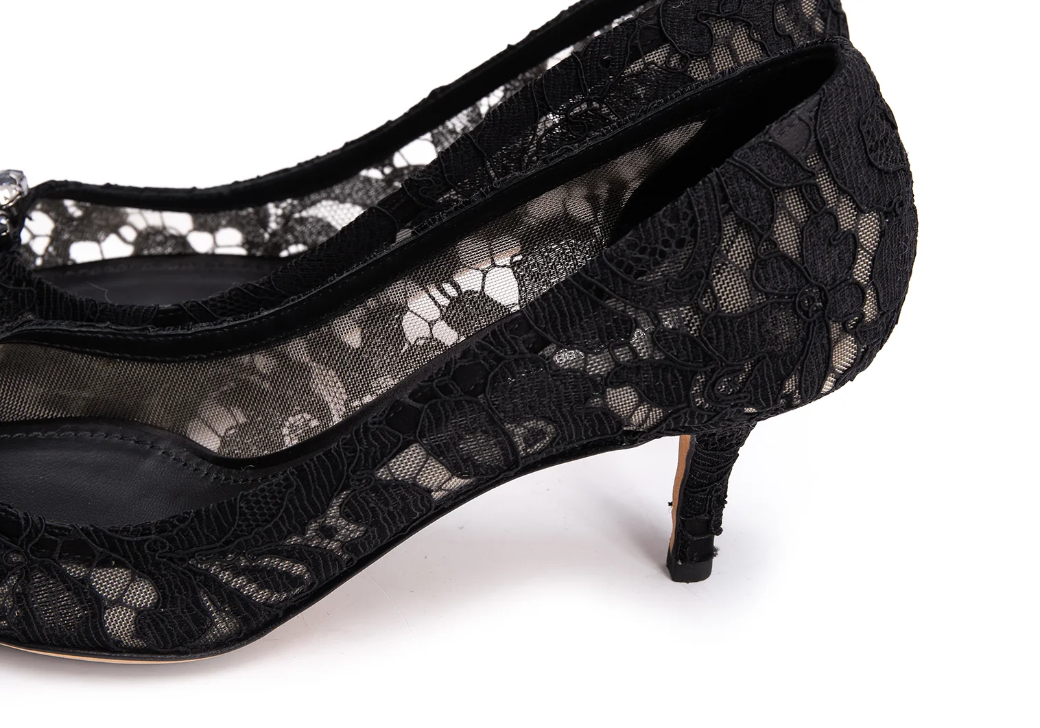 *DOLCE&GABBANA*Bellucci レザー&レース ビジュー付パンプス ドルチェ&ガッバーナDOLCE&GABBANA ビジュー装飾レースパンプス