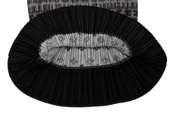 PLEATS PLEASE Ethnic Printed T-shirt & Pants K-136723_008