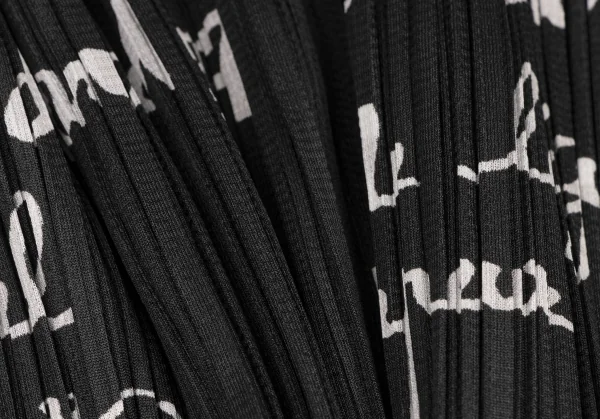 PLEATS PLEASE Lettering Print Tank top K-136744_011