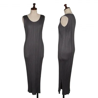 PLEATS PLEASE Slit Sleeveless Dress