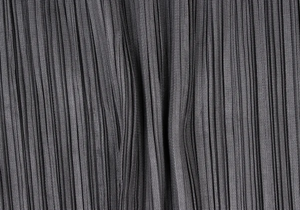 PLEATS PLEASE Slit Sleeveless Dress K-136747_009