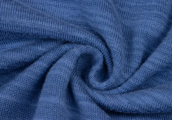 イッセイミヤケISSEY MIYAKEアシンメトリー混紡ニット 青M K-136783_019