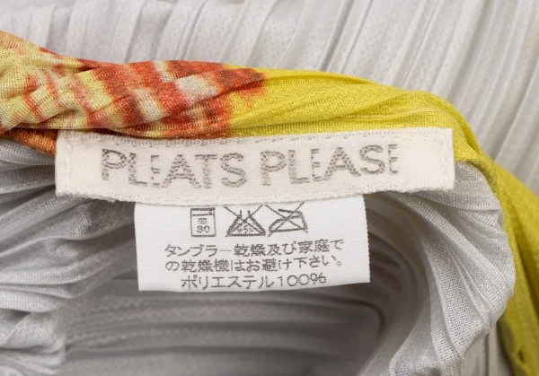 PLEATS PLEASE ツールプリント タンクトップ プリーツプリーズPLEATS PLEASE 横尾美美 カーネーションプリント
