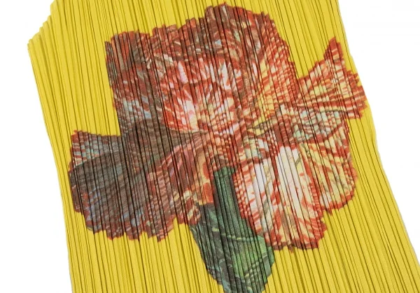 プリーツプリーズPLEATS PLEASE 横尾美美 カーネーションプリント