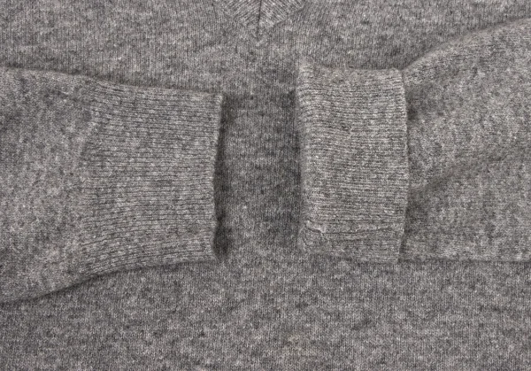 エムエム 6 メゾン マルジェラMM6 MAISON MARGIELA ウールナイロンVネックニットセーター グレーS位 K-136956_007