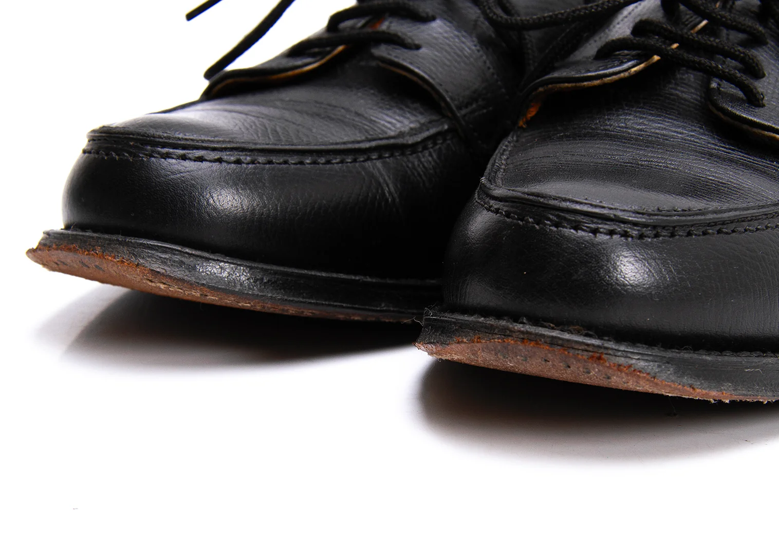 ベイクド様ブラックレザー レースアップシューズ　ロイドフットウェア ロイドフットウェアLloyd Footwear 型押しレザーレースアップ