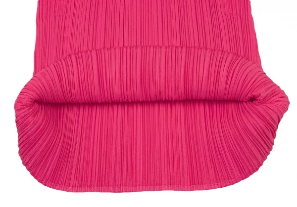 PLEATS PLEASE Button Neck T Shirt K-137076_012