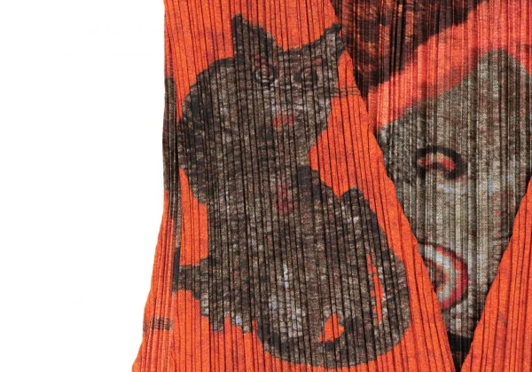 PLEATS PLEASE Tiger Cat Printed Vest K-137082_006