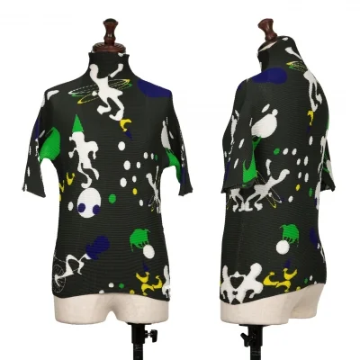 ISSEY MIYAKE PLEATS (T.) Printed Stretch Pleats T Shirt
