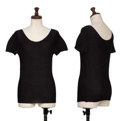 ISSEY MIYAKE me Stretch Pleats T Shirt