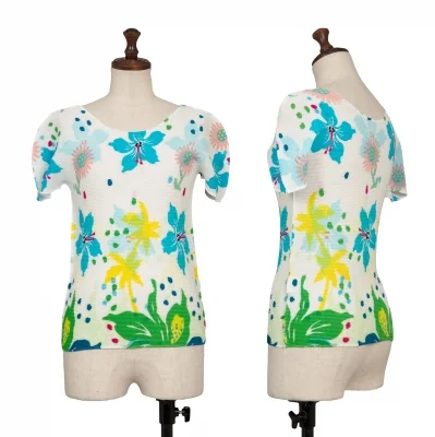 ISSEY MIYAKE me Hibiscus Printed Stretch Pleat T-shirt