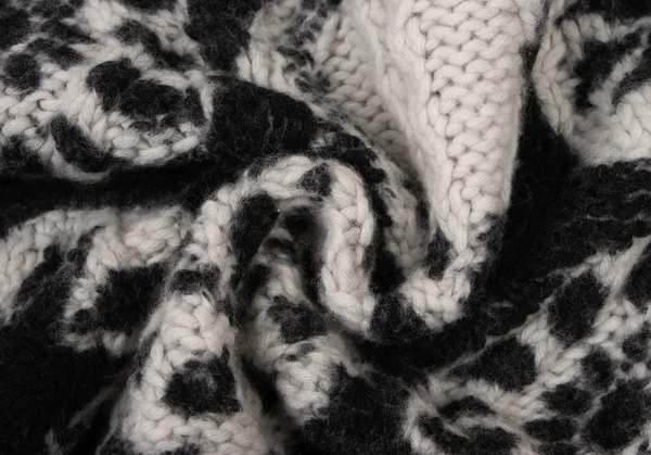 コムデギャルソンCOMME des GARCONS プリント加工手編みニット