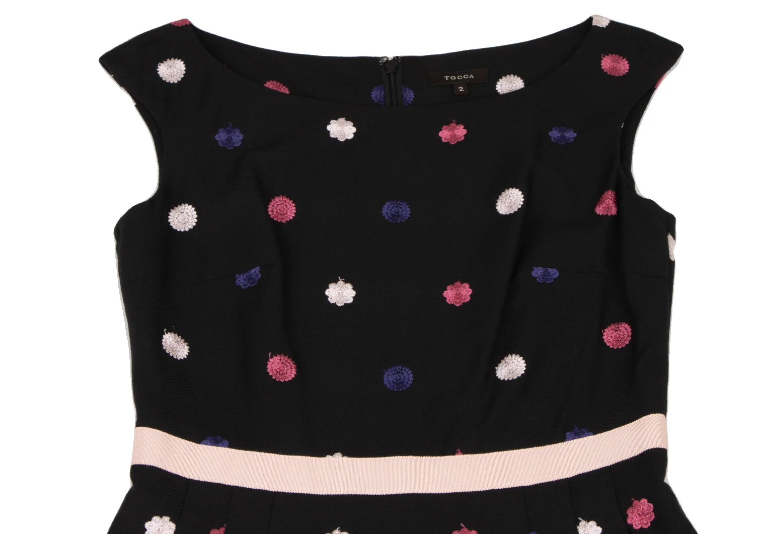 【新品タグ付き】　定価49,500 TOCCA　半袖 ワンピース L 黒　トッカ 新品タグ付き】 定価49,500 TOCCA 半袖 ワンピース L 黒 トッカ