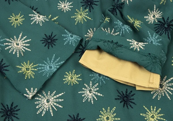ホコモモラJocomomola ポリ総柄刺繍デザインチュニック 緑青他40