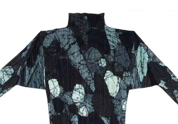 PLEATS PLEASE Graphic Printed Turtle Neck T Shirt K-138366_003