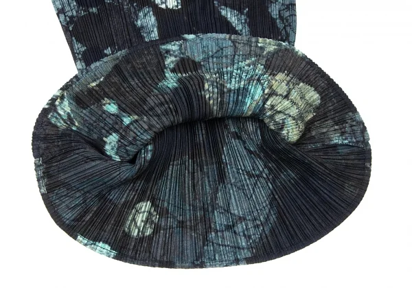 PLEATS PLEASE Graphic Printed Turtle Neck T Shirt K-138366_008
