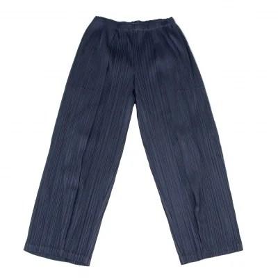 PLEATS PLEASE Tuck Cropped Pants
