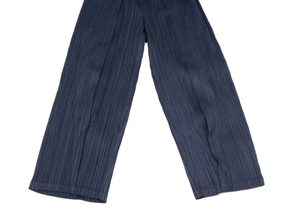 PLEATS PLEASE Tuck Cropped Pants K-138491_004