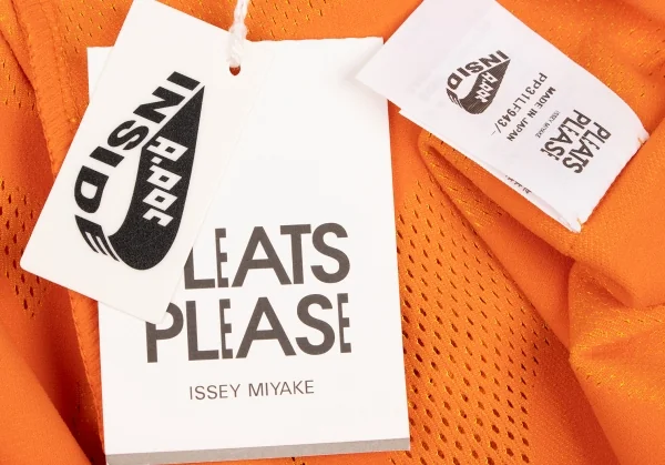 イッセイミヤケ　パンツ　プリーツ　プリーツプリーズ　a.poc inside PLEATS PLEASE ISSEY MIYAKE - プリーツプリーズ パンツの通販