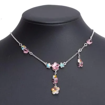 SWAROVSKI Flower Design Neckless