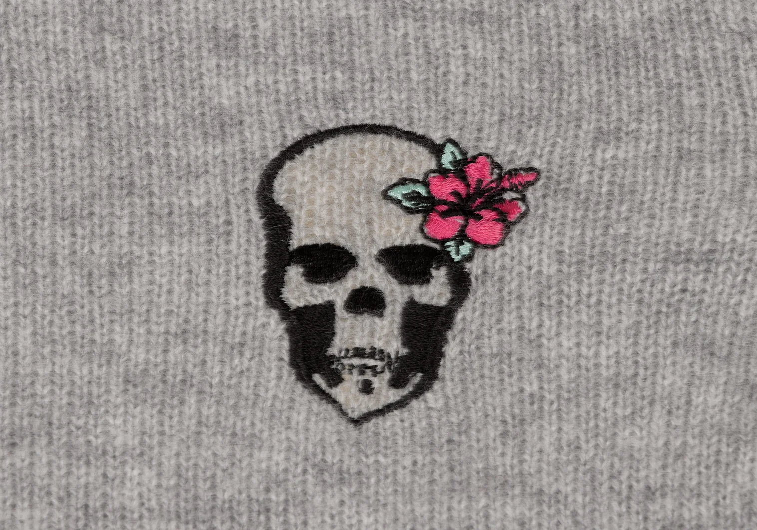 ルシアンペラフィネLucien PellatFinet フラワースカル刺繍カシミヤニットセーター グレーS 【レディース】 ルシアンペラフィネLucien PellatFinet フラワースカル刺繍