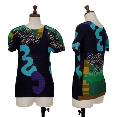ISSEY MIYAKE me Printed Stretch Pleats T shirt