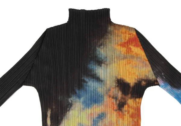 PLEATS PLEASE Gradient Print Turtleneck T shirt K-140176_003