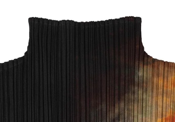 PLEATS PLEASE Gradient Print Turtleneck T shirt K-140176_004