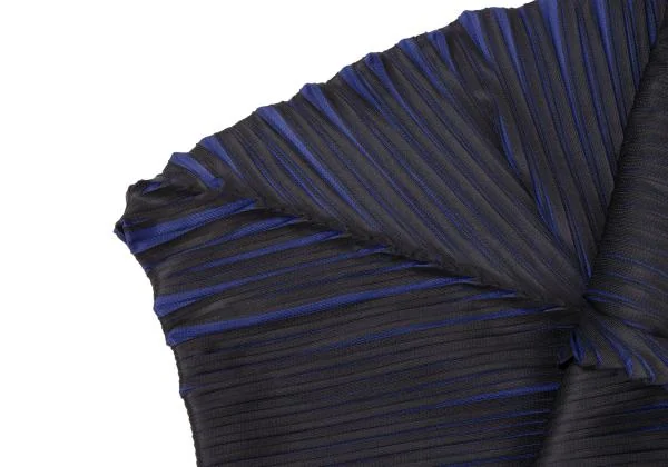 PLEATS PLEASE Switching Pleated Bolero Cardigan K-140184_006
