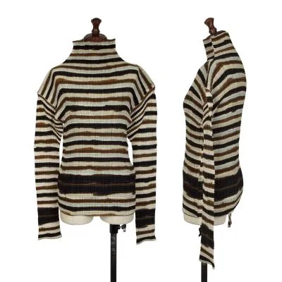 ISSEY MIYAKE Stretch Pleats Stripe T Shirt