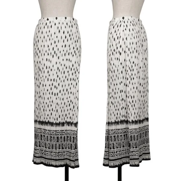 ISSEY MIYAKE Printed Pleats Wrap Skirt White 2 K-140348_001