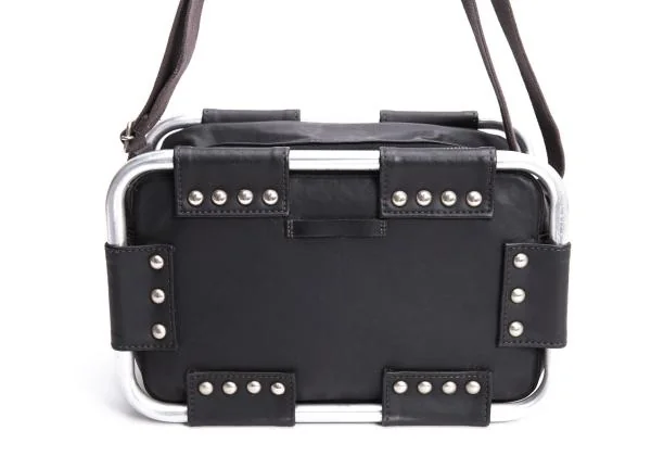 Jean Paul GAULTIER FEMME Metal Frame Shoulder Bag K-145351_004