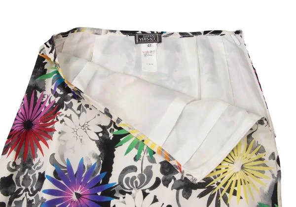 ジャンニヴェルサーチGIANNI VERSACE フラワープリントシルクストレッチスカート マルチ42 K-145399_007
