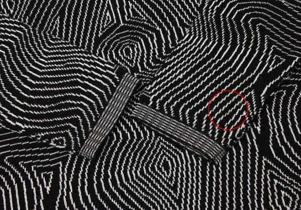 ジャンニヴェルサーチGIANNI VERSACE ジャガードタートルネックニット 黒白M位 K-145405_007