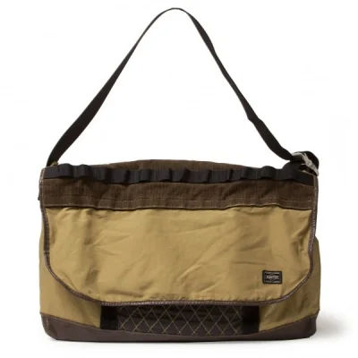 メッセンジャーバッグ　ギャルソンJUNYA WATANABEMAN×PORTER メッセンジャーバッグ ギャルソンJUNYA WATANABEMAN×PORTER