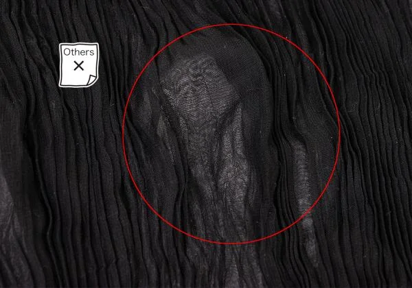 ISSEY MIYAKE Wrinkled Pleats Turtleneck T shirt K-146198_011