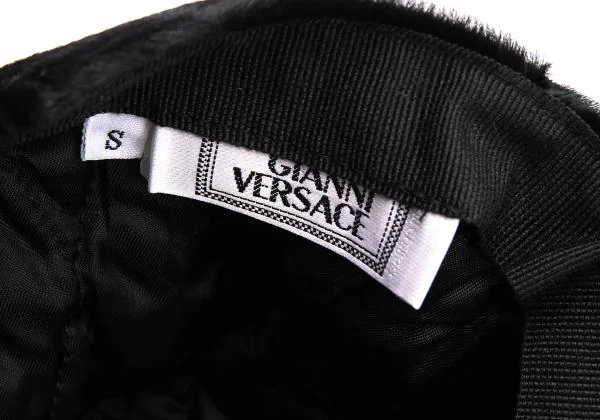 ジャンニヴェルサーチGIANNI VERSACE メデューサ刺繍ハラコキャップ 黒S K-146415_012