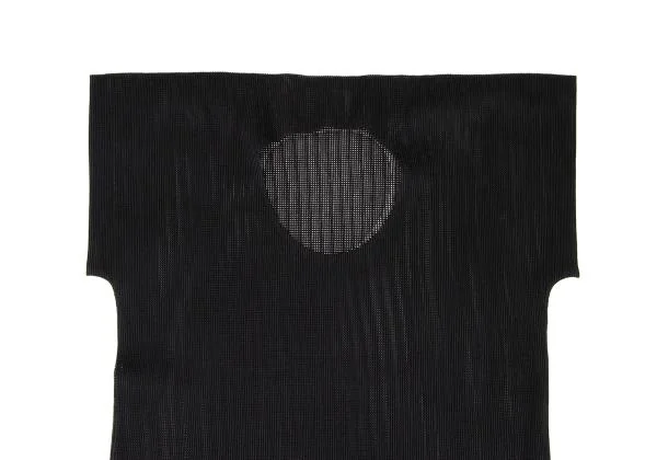 PLEATS PLEASE Mesh Flat T-shirt K-146504_003