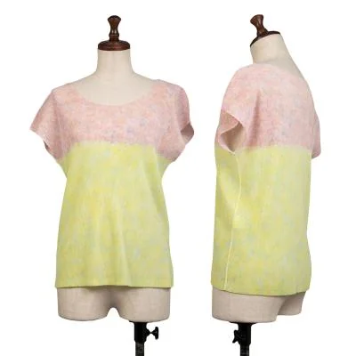 PLEATS PLEASE Graphic Printed Mist Pleats Sleeveless Top