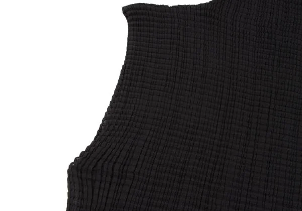 ISSEY MIYAKE Stretch Pleated High Neck Sleeveless Tops K-147055_008