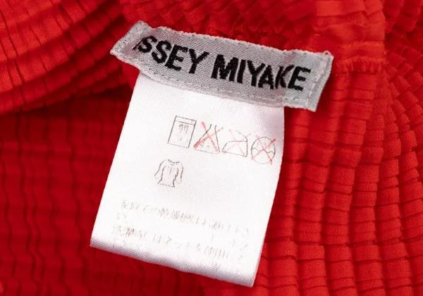 ISSEY MIYAKE Stretch Pleated High Neck T-shirt K-147057_013