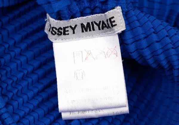 ISSEY MIYAKE Stretch Pleated High Neck T-shirt K-147058_013