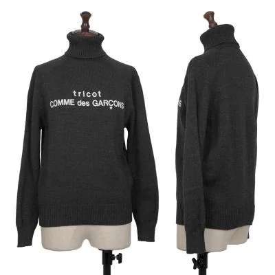 tricot COMME des GARCONS Logo Printed Turtleneck Knit Sweater