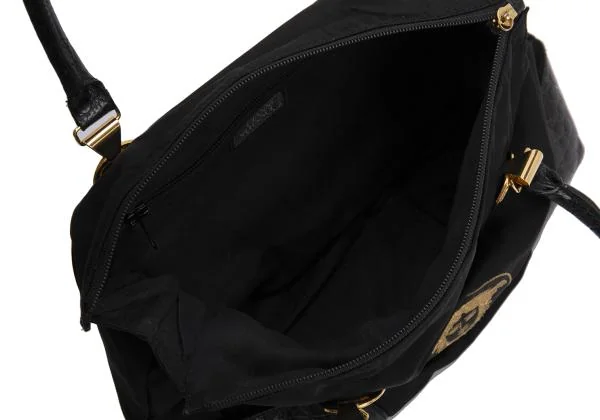 ジャンニヴェルサーチGIANNI VERSACE メデューサ刺繍切替ナイロンハンドバッグ 黒 K-147676_012