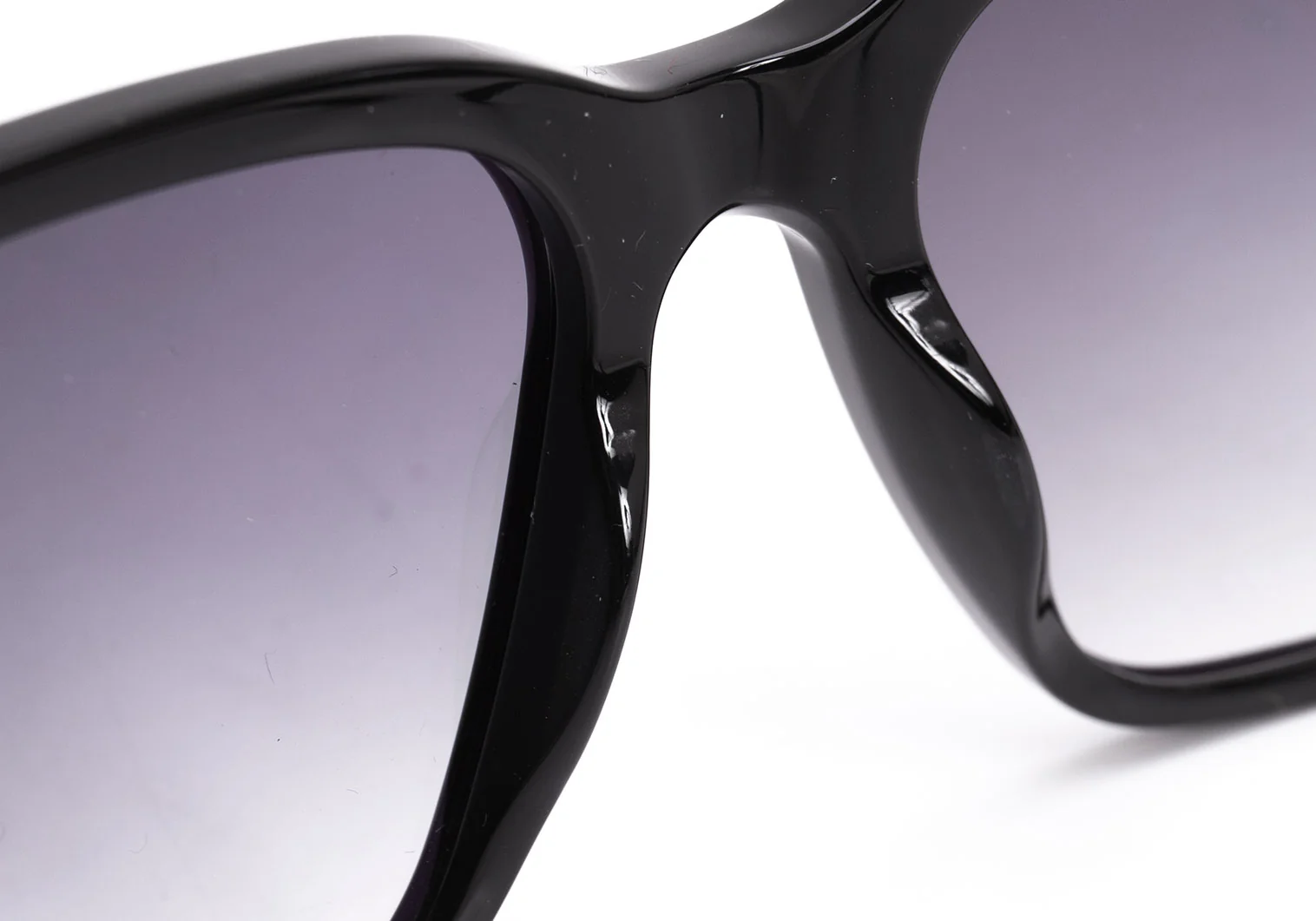トムフォードTOM FORD Garrett TF862 レンズロゴサングラス 黒56