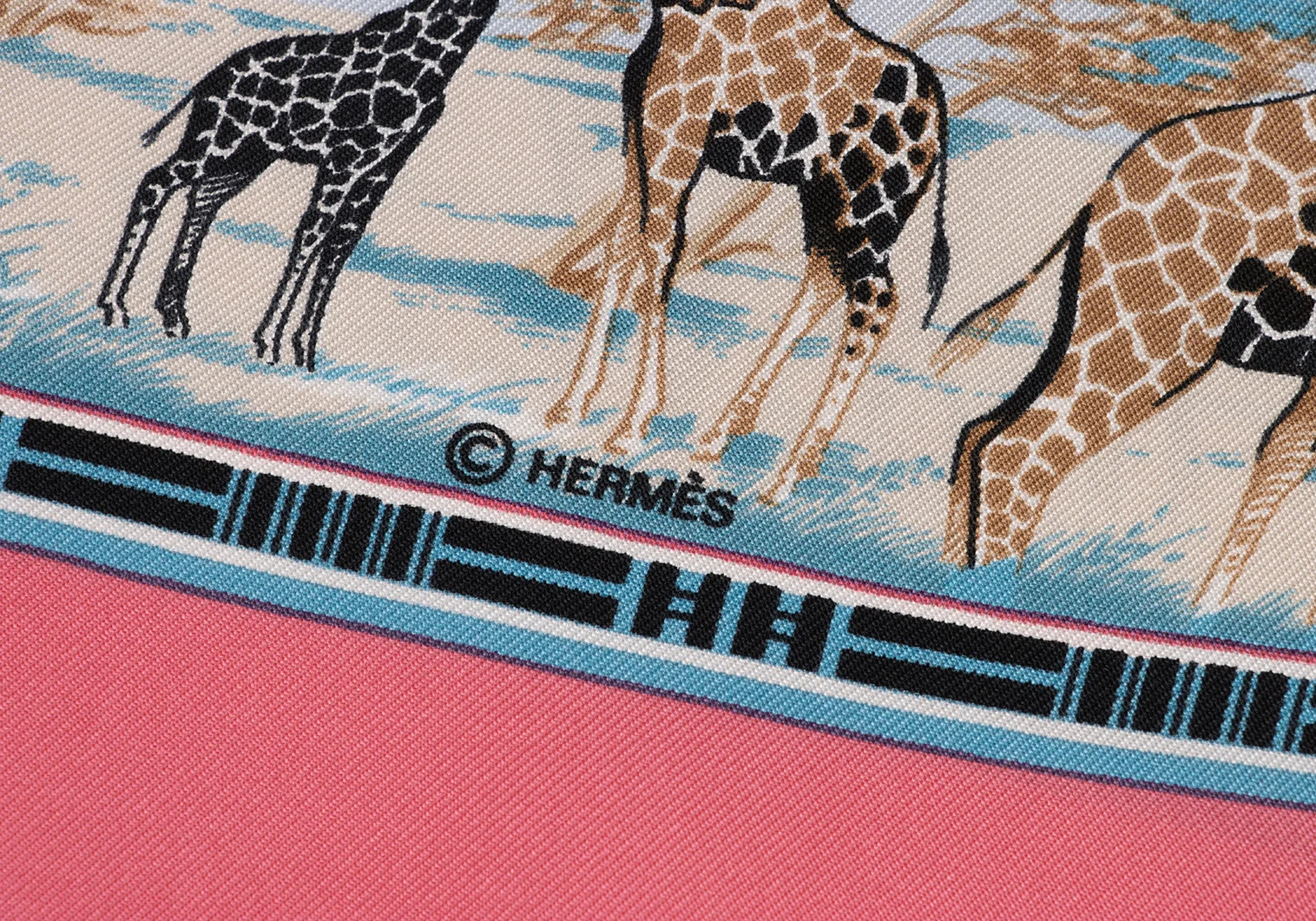 エルメスHERMES カレ90 トロピック スカーフ ピンク | DC