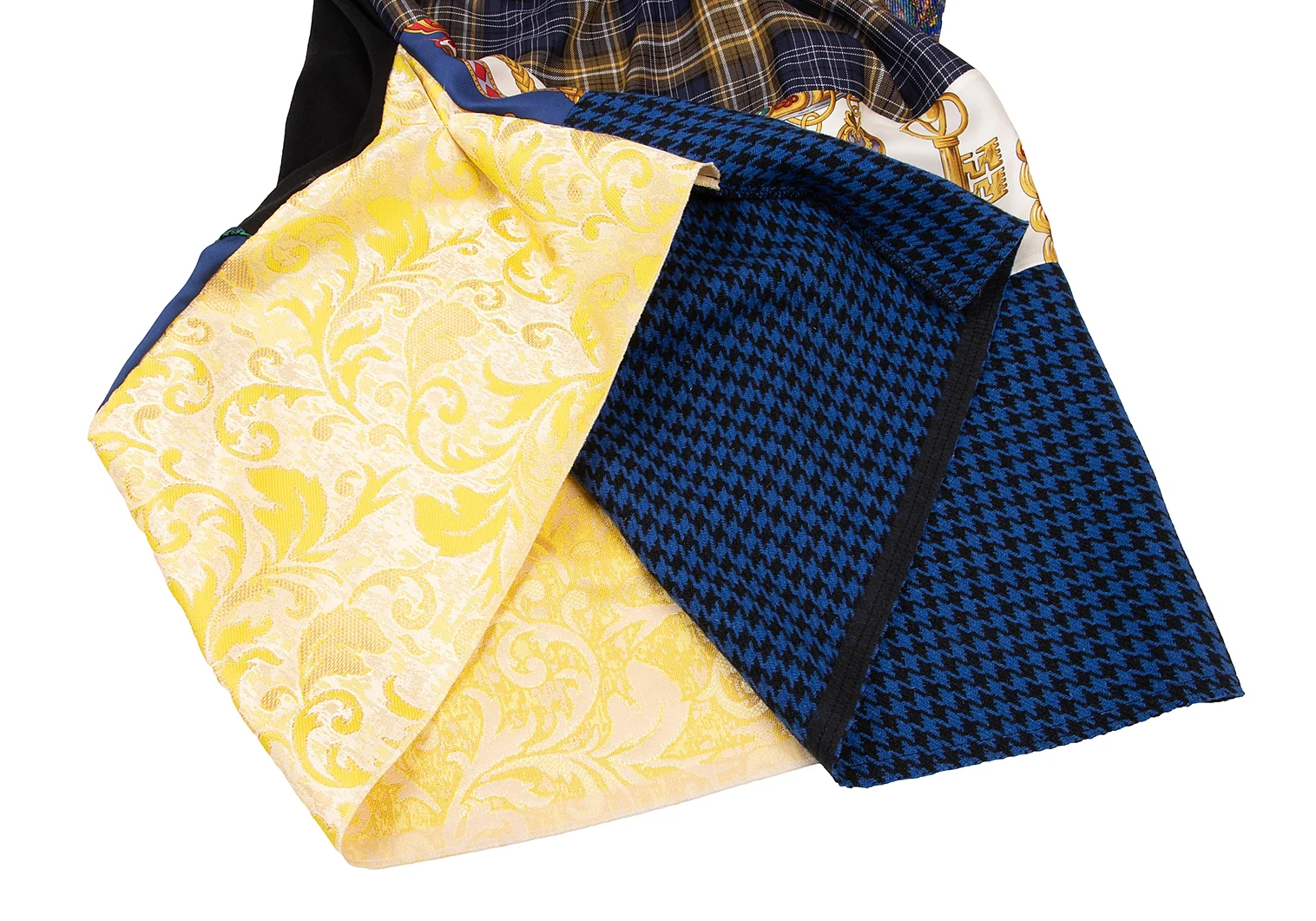 Rangoon ！JUNYAWATANABE☆かぶりストール美品❗️ Rangoon 様専用！JUNYAWATANABE☆かぶりストール美品❗️ - メルカリ